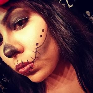 Meet your Posher, Jennyfer